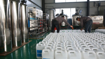 車用尿素溶液加什么能達到冰點-35℃不凍